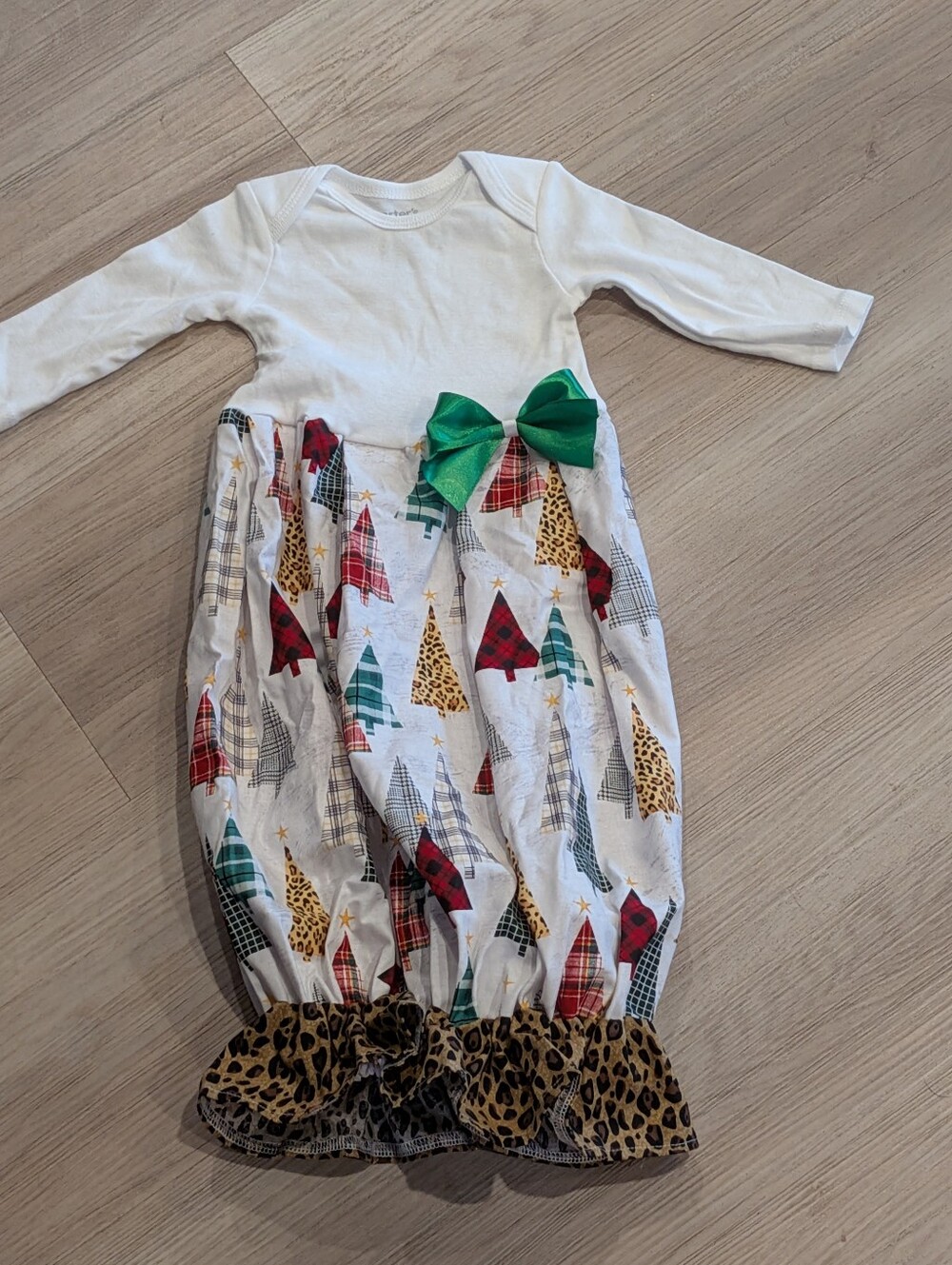 Girls White and Green Bow Holiday Tree Gown